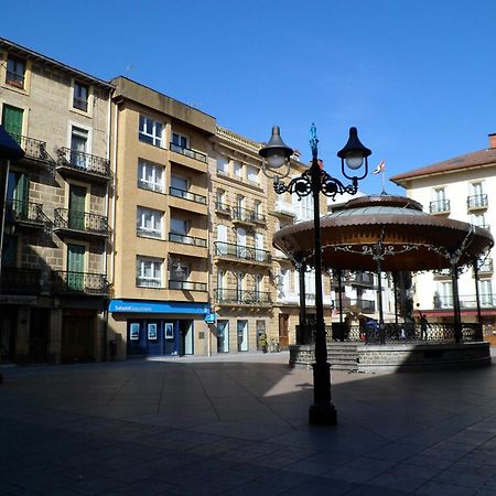 Pension Ipar Zarautz Buitenkant foto