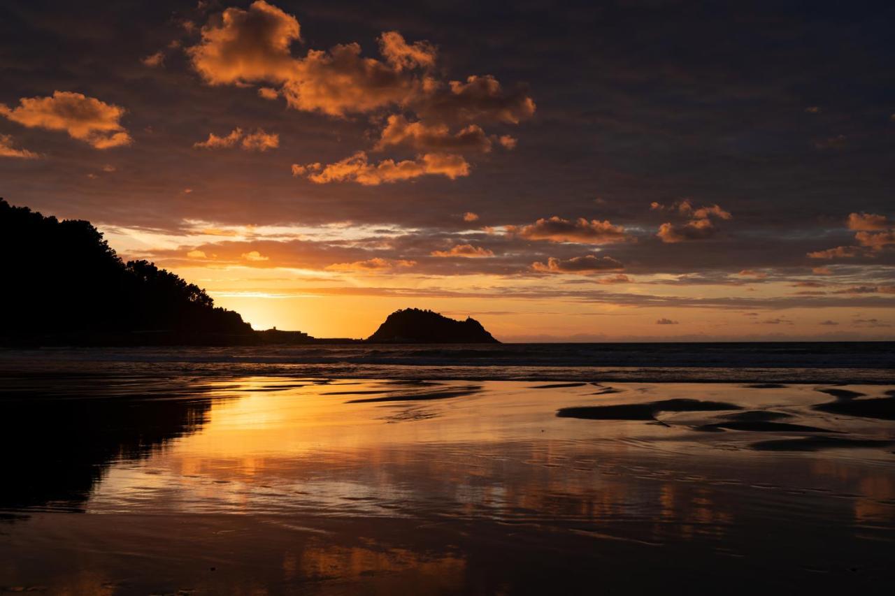 Pension Ipar Zarautz Buitenkant foto