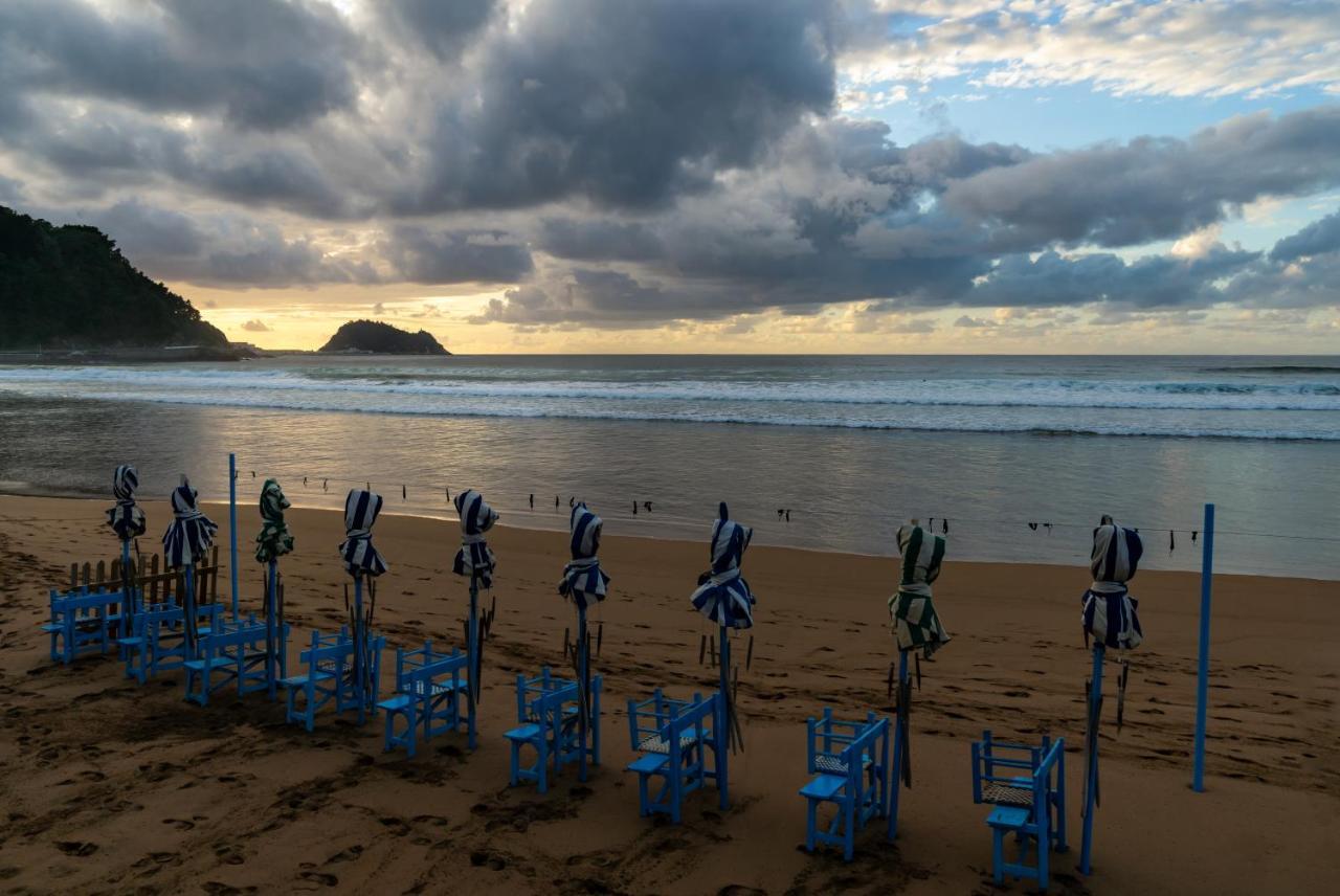 Pension Ipar Zarautz Buitenkant foto