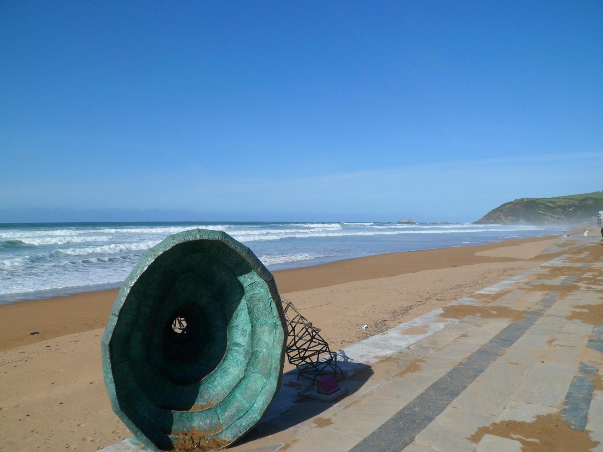 Pension Ipar Zarautz Buitenkant foto