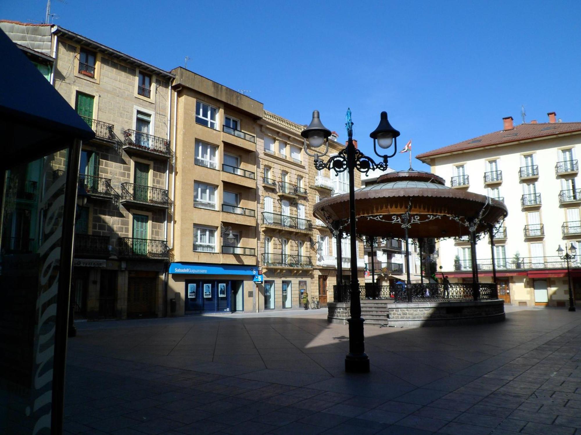 Pension Ipar Zarautz Buitenkant foto